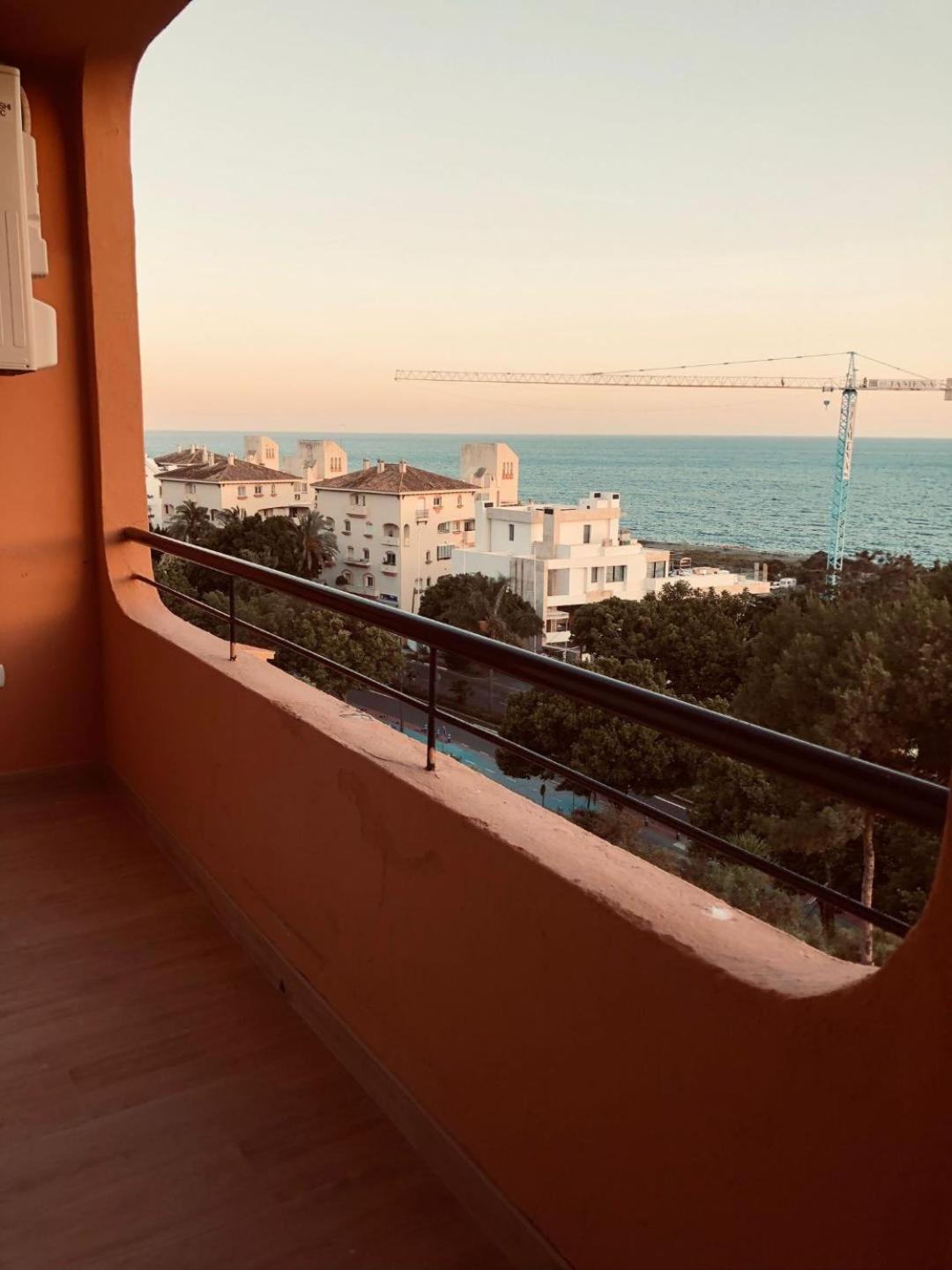 Apartamento Playa Del Cristo เอสเตโปนา ภายนอก รูปภาพ